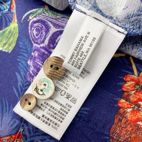 Tommy Bahama Tiki Bar Camp Shirt 2XLT Big & Tall Navy Hula Totem Print - Picture 8 of 8